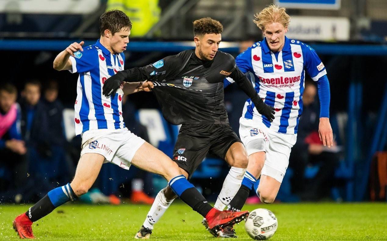 约翰逊的崛 约翰逊的崛